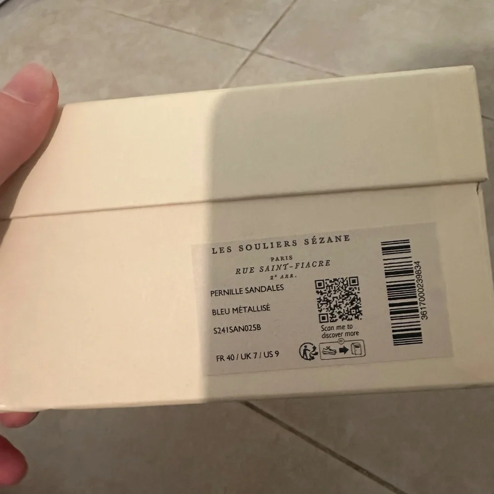 Sezane sandals - new/never worn/ size 40/us 9 - Picture 5 of 5